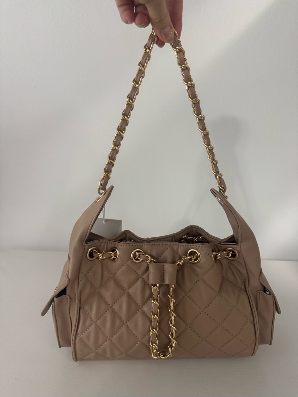 Quilted Beige Shoulder Bag with Gold Chain